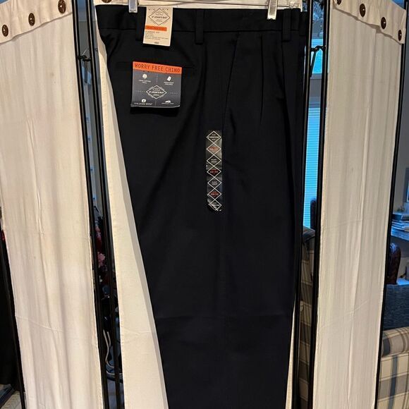 NWT St. John’s Bay pleat front Dark Blue pants. - Picture 1 of 5